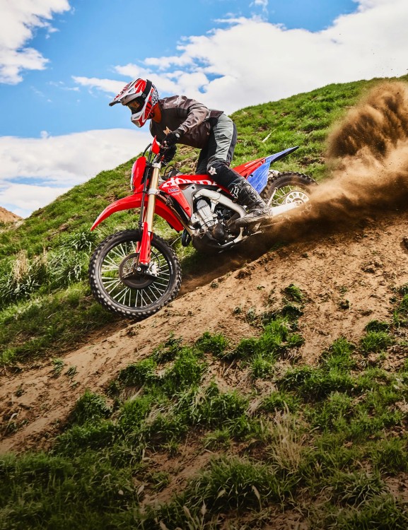 2027-crf450x-product-page-header-mobile-1600-x-2080