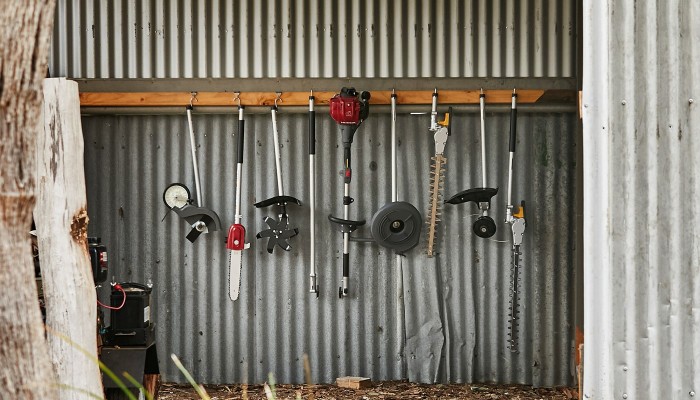 brush-cutter-versatool-attachment-product-page-zig-zag-img2-1400x800-min